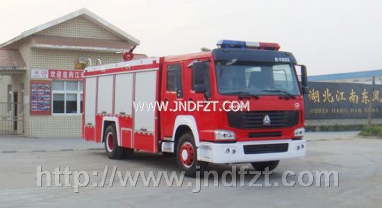 豪泺单桥泡沫消防车(JDF5190GXFPM70Z)